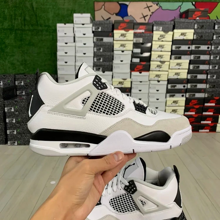 [나이키] Jordan 조던 4 레트로 화이트 앤 블랙