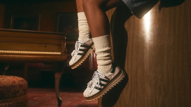 아디다스 x 클랏 슈퍼스타 클라우드 화이트 코어 블랙