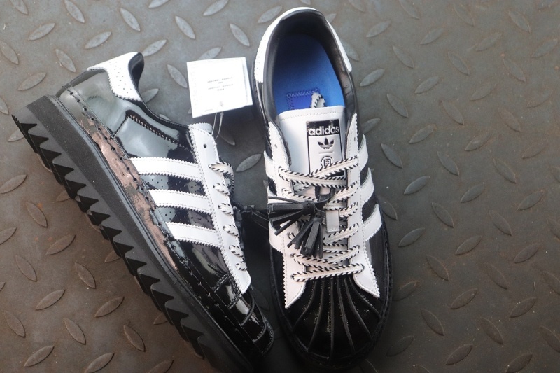 아디다스 x 클랏 슈퍼스타 클라우드 올블랙