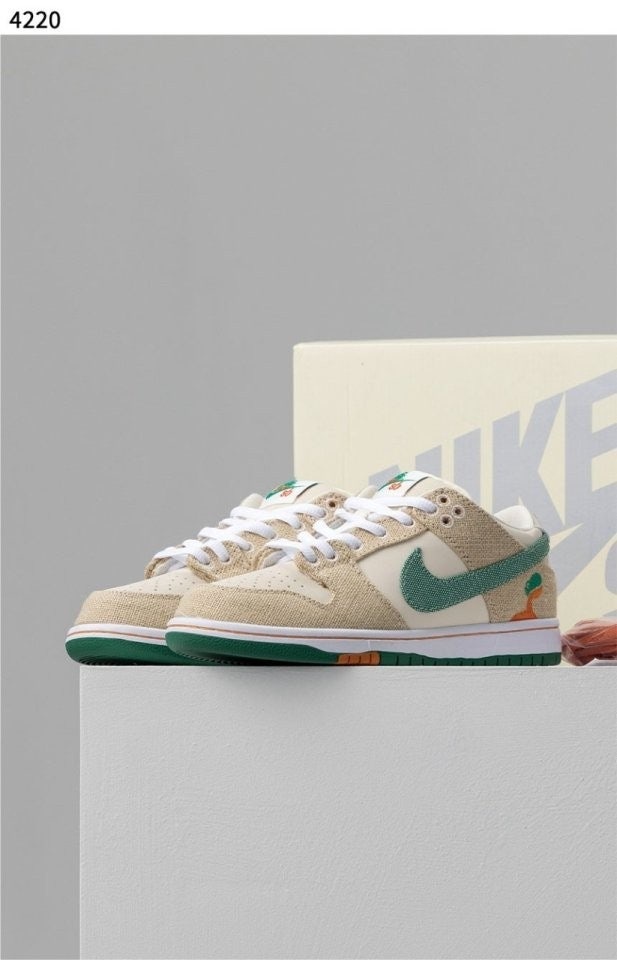 나이키 X 하리토스 SB 덩크 로우 팬텀 앤 말라카이트