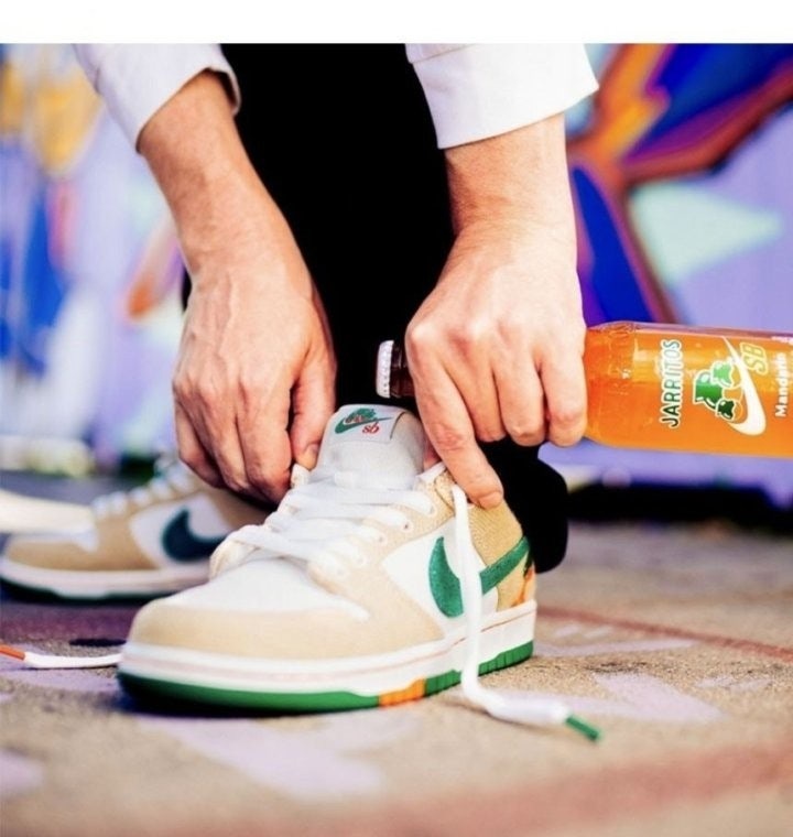 나이키 X 하리토스 SB 덩크 로우 팬텀 앤 말라카이트