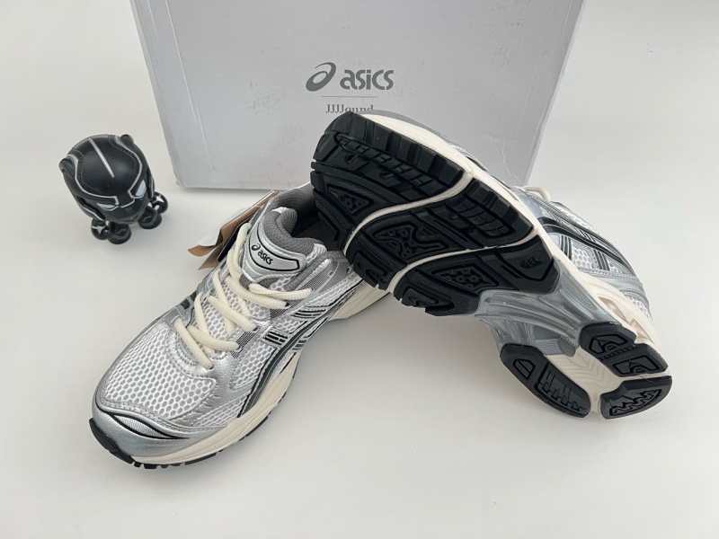 아식스 X JJJ 자운드 젤카야노 14 실버 블랙