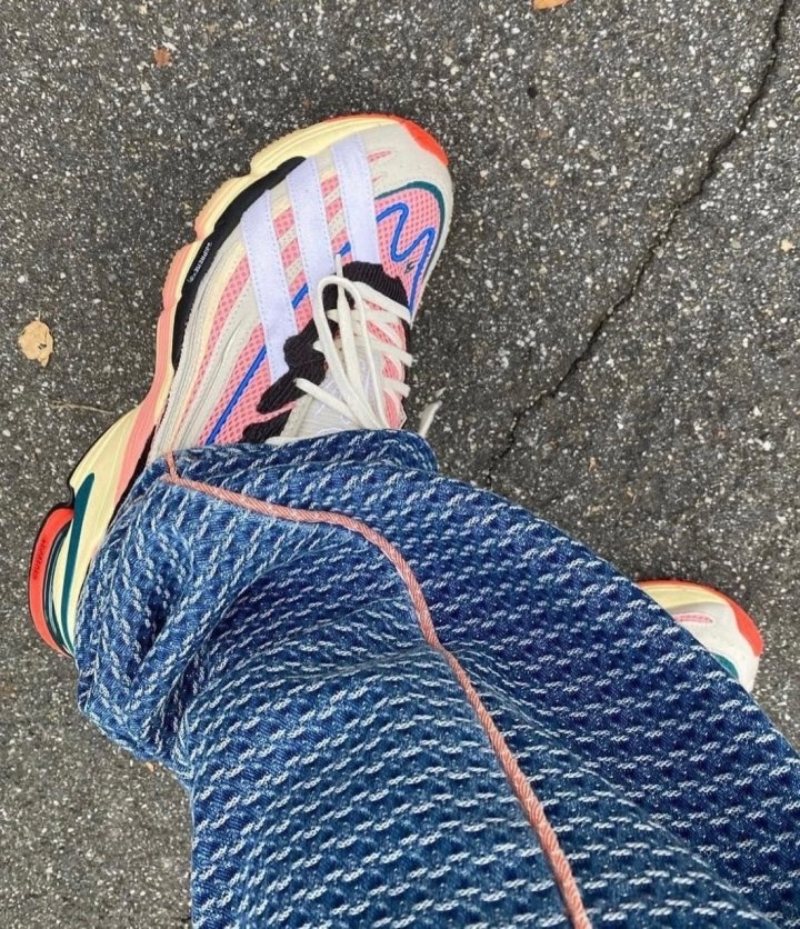 션 우더스푼 x 아디다스 오르케트로 화이트 이지 옐로우