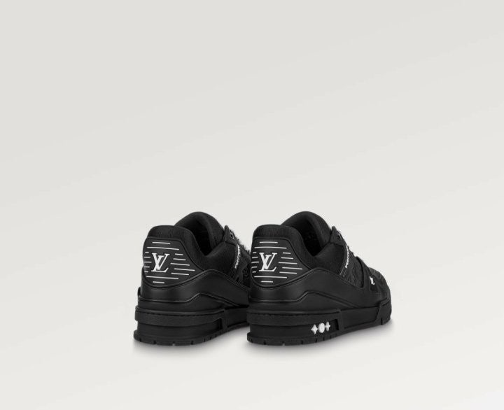 루이비통 LV 트레이너 스니커즈 -블랙-