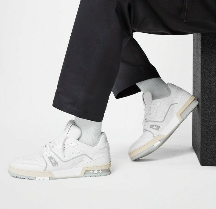 루이비통 LV 트레이너 스니커즈 -화이트-