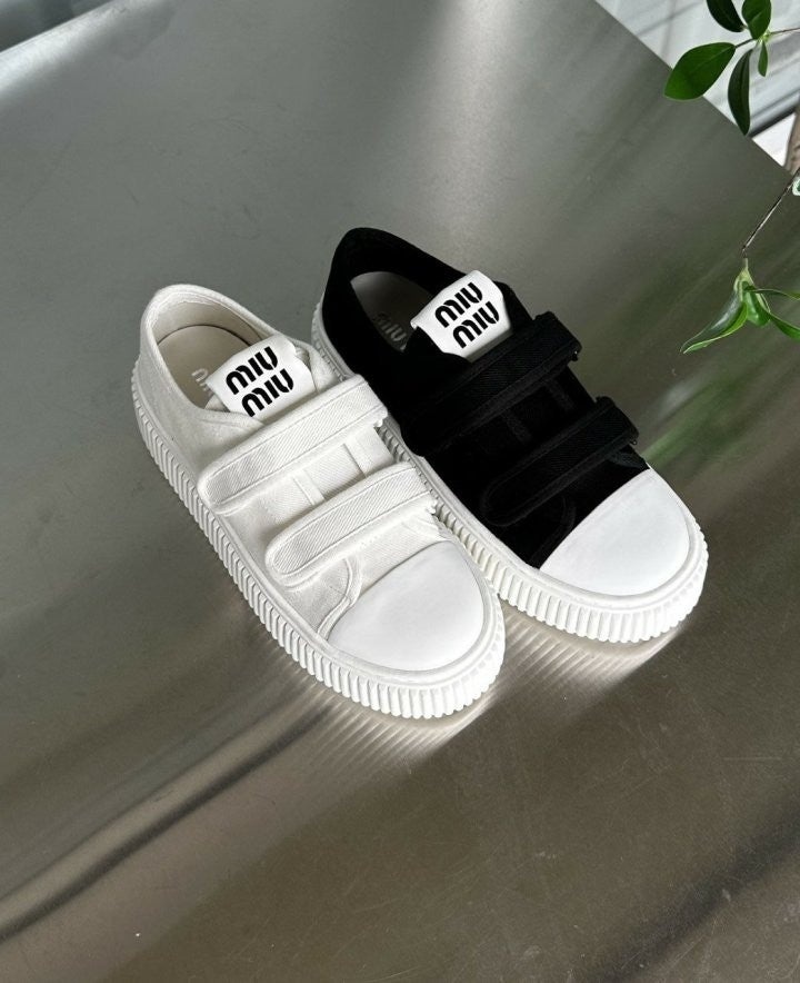 미우미우 데님 벨크로 스니커즈 - 2 Color