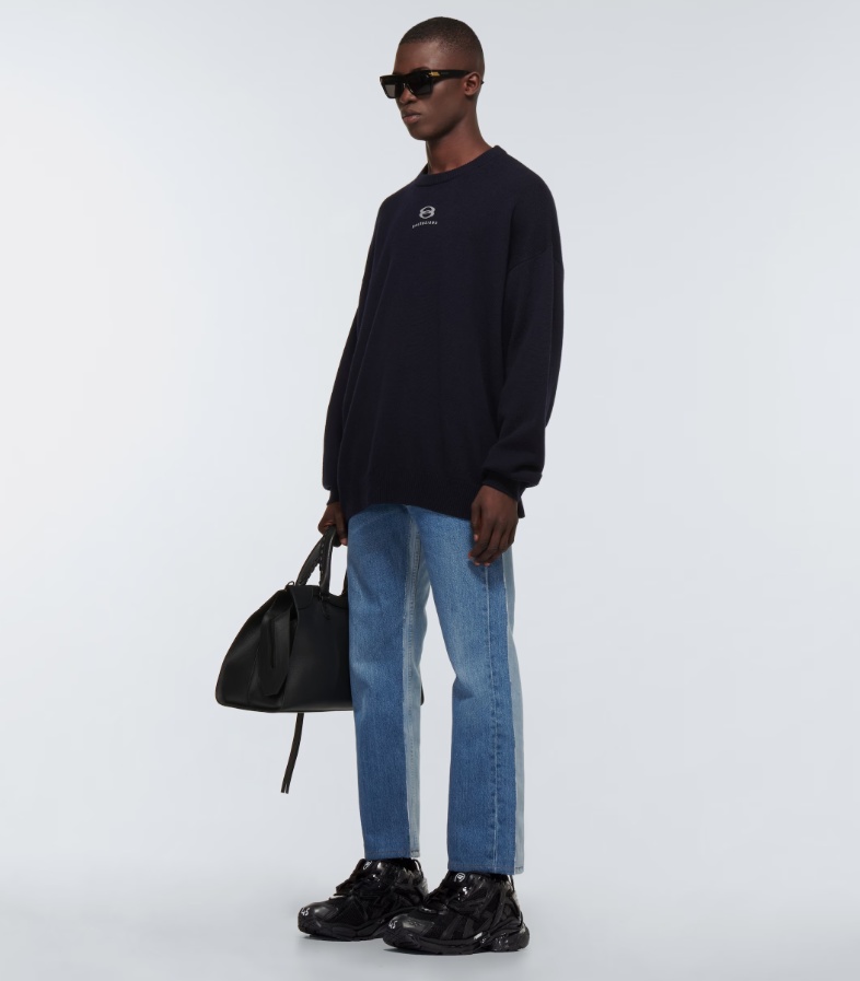 발렌시아가 러너 스니커즈 모노컬러 블랙