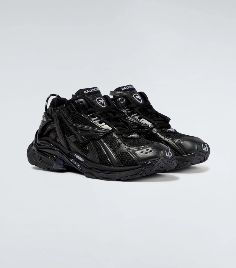 발렌시아가 러너 스니커즈 모노컬러 블랙