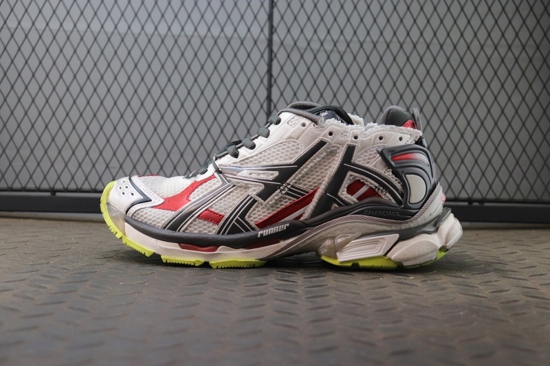 발렌시아가 러너 스니커즈 - 건담