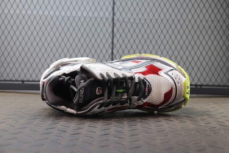 발렌시아가 러너 스니커즈 - 건담