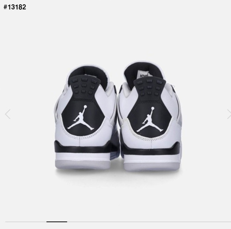 조던 4 레트로 화이트 앤 블랙