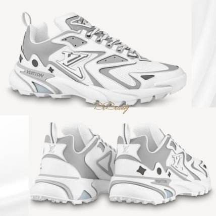 루이비통 러너 태틱 스니커즈 화이트