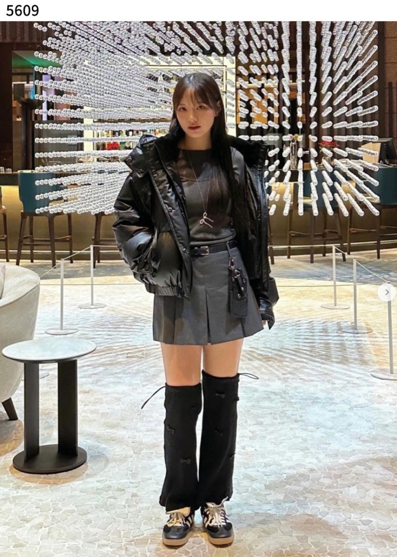 아디다스 x 웨일스 보너 포니 토널 삼바 코어 블랙 크림 화이트