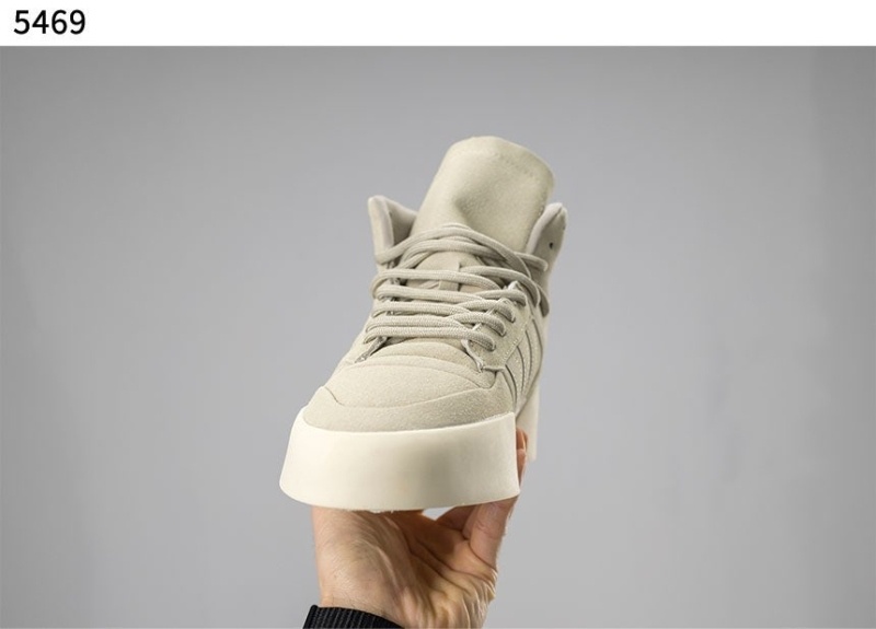 아디다스 x 피어오브갓 애슬레틱스 86 하이 클레이