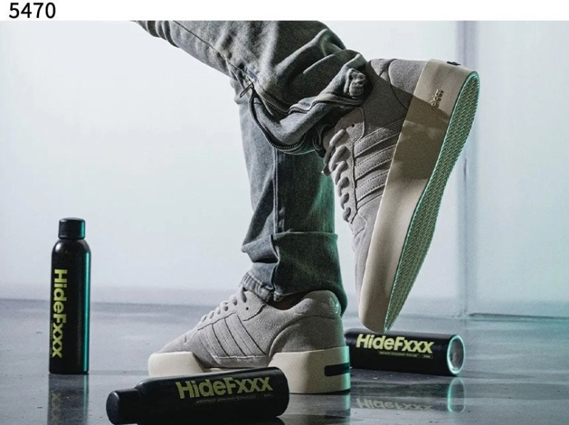 아디다스 x 피어오브갓 애슬레틱스 86 로우 클레이