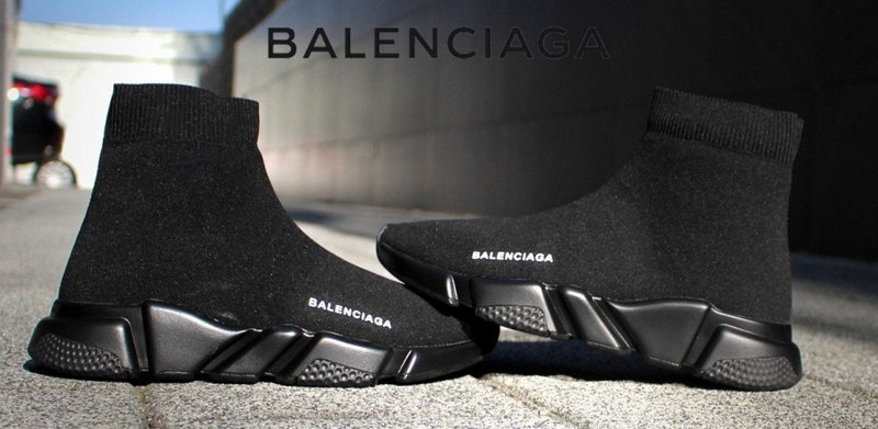 발렌시아가 스피드러너 올블랙