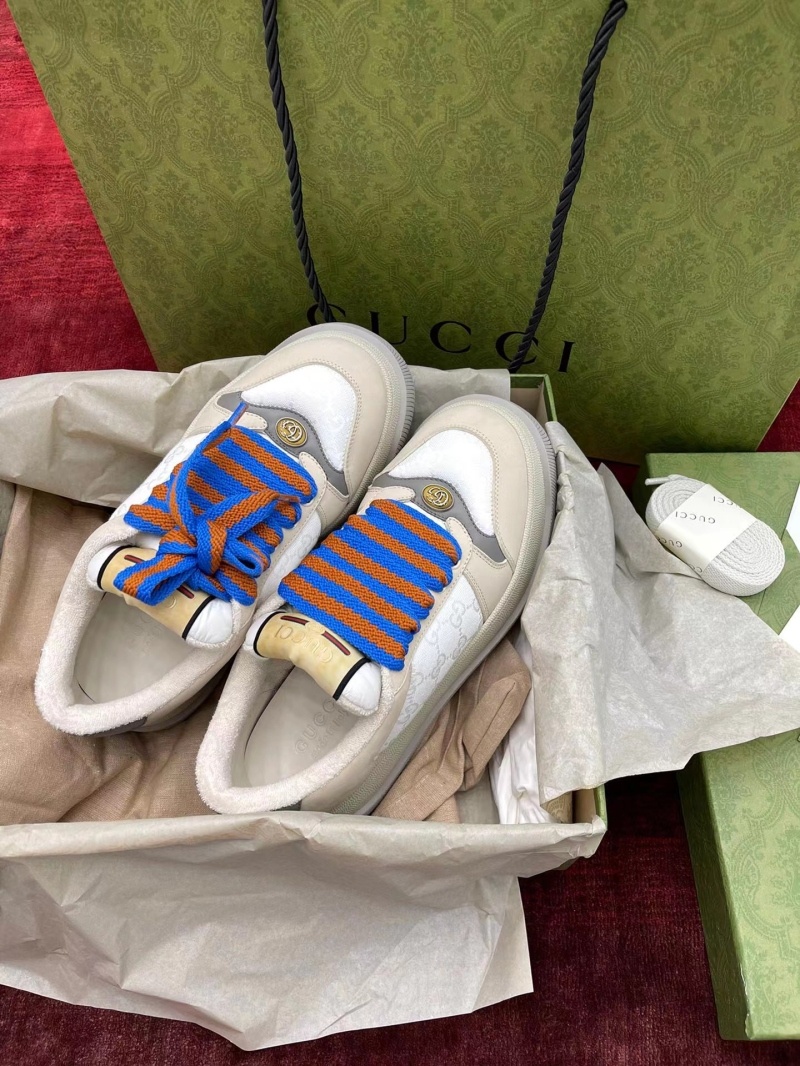 구찌 스크리너 GG 스니커즈 화이트 GG 캔버스