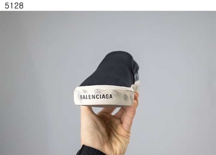 발렌시아가 파리 슬립온 그래피티 스니커즈 - 블랙