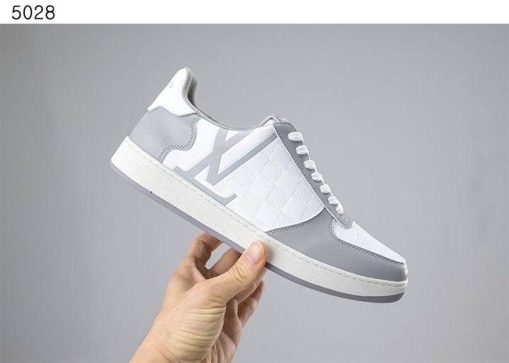 루이비통 리볼리 스니커즈