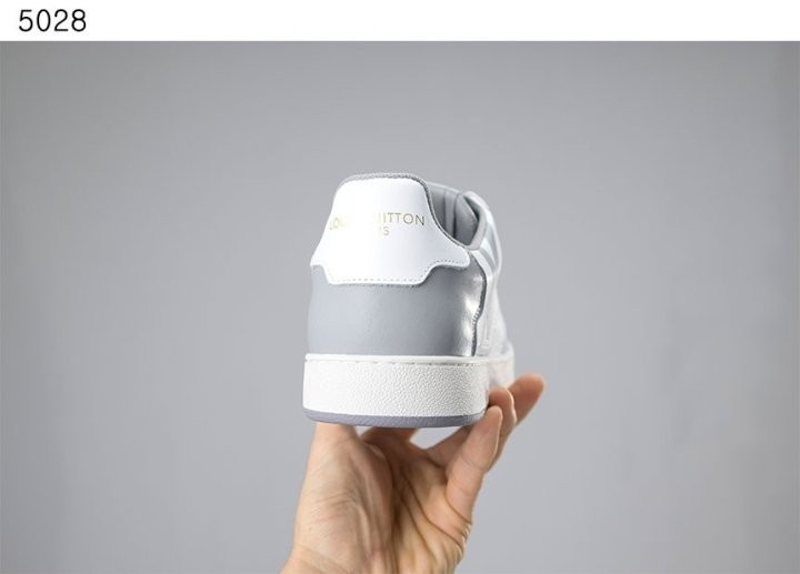 루이비통 리볼리 스니커즈