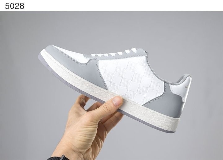 루이비통 리볼리 스니커즈