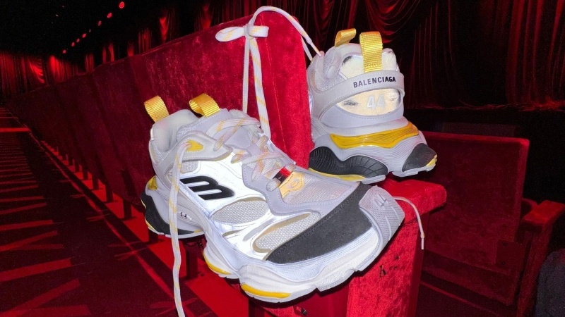 발렌시아가 카고 스니커즈 그레이 블랙 옐로우 -해외배송-