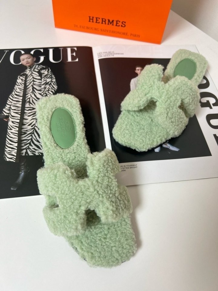 에르메스 오란 양털 시어링 샌들 슬리퍼