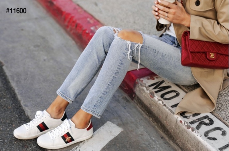 구찌 에이스 벌 자수 레더 스니커즈