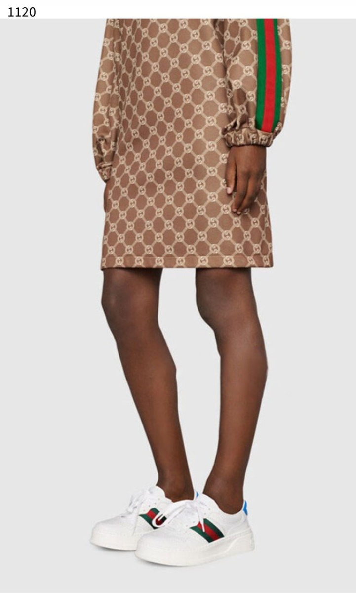 구찌 웹(WED) 디테일 레더 스니커즈