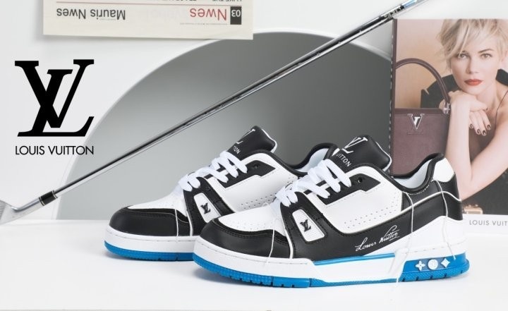 루이비통 LV 트레이너 스니커즈 화이트 블랙 블루