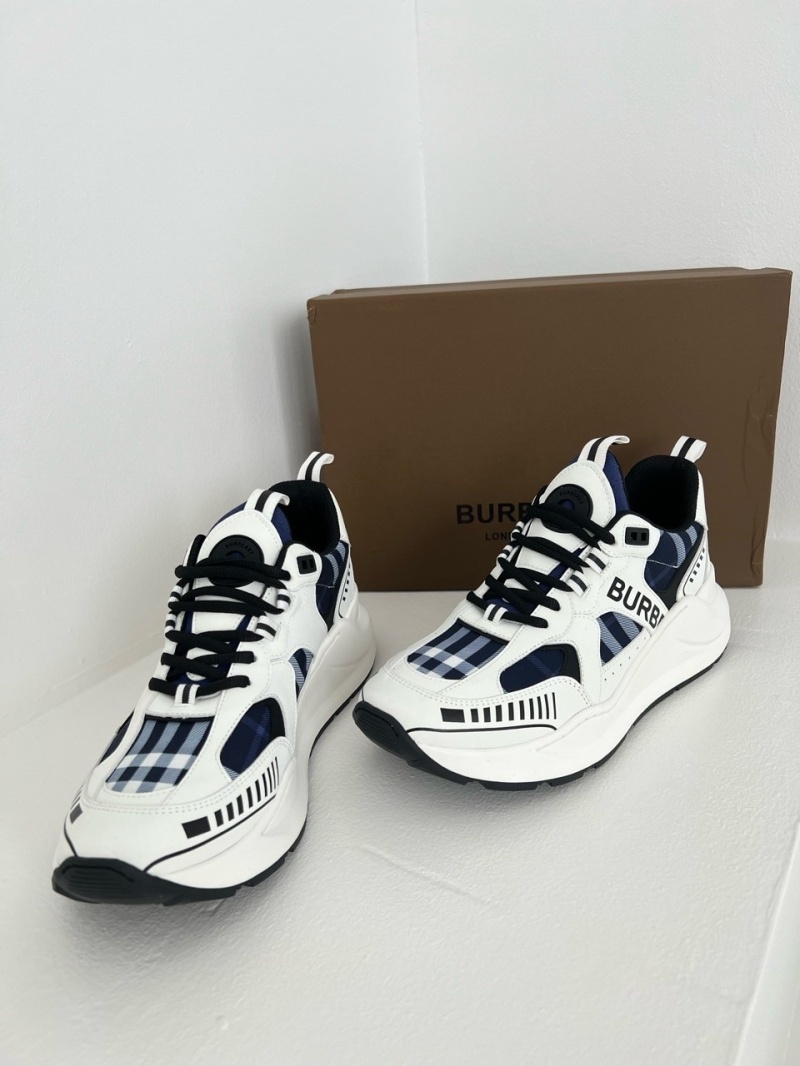 버버리 션 로우탑 스니커즈