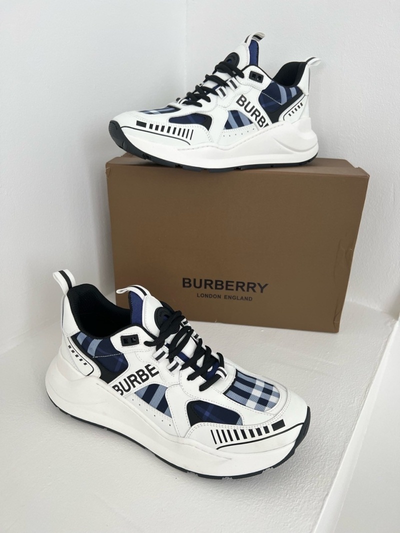 버버리 션 로우탑 스니커즈