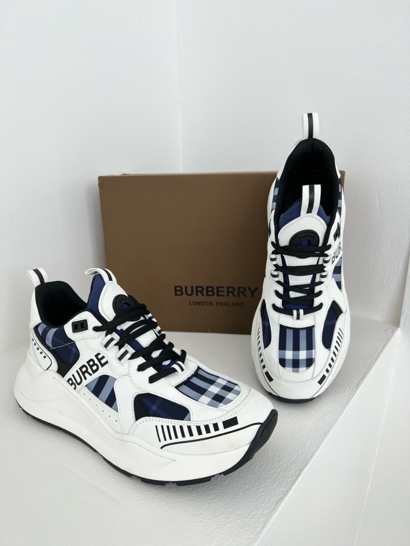 버버리 션 로우탑 스니커즈