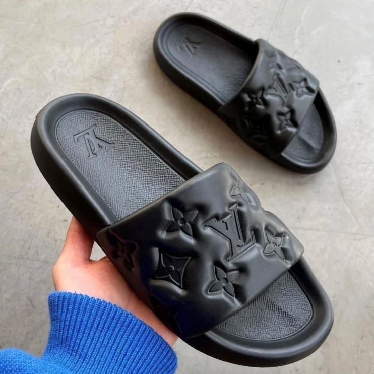 루이비통 모노그램 워터프런트 뮬 슬라이드 - 블랙