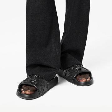 루이비통 모노그램 워터프런트 뮬 슬라이드 - 블랙