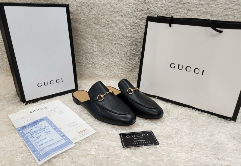 구찌 프린스타운 레더 홀스빗 뮬 -블랙