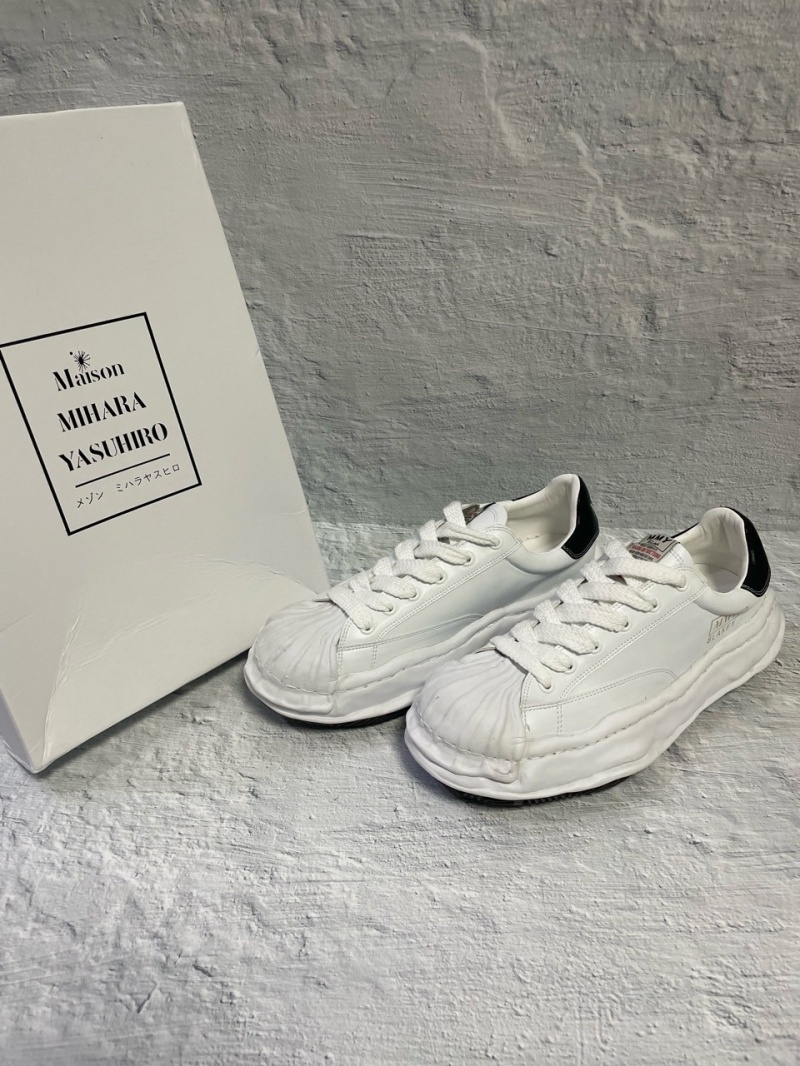 메종 미하라 야스히로 블레이키 OG솔 레더 로우탑 스니커즈 -화이트