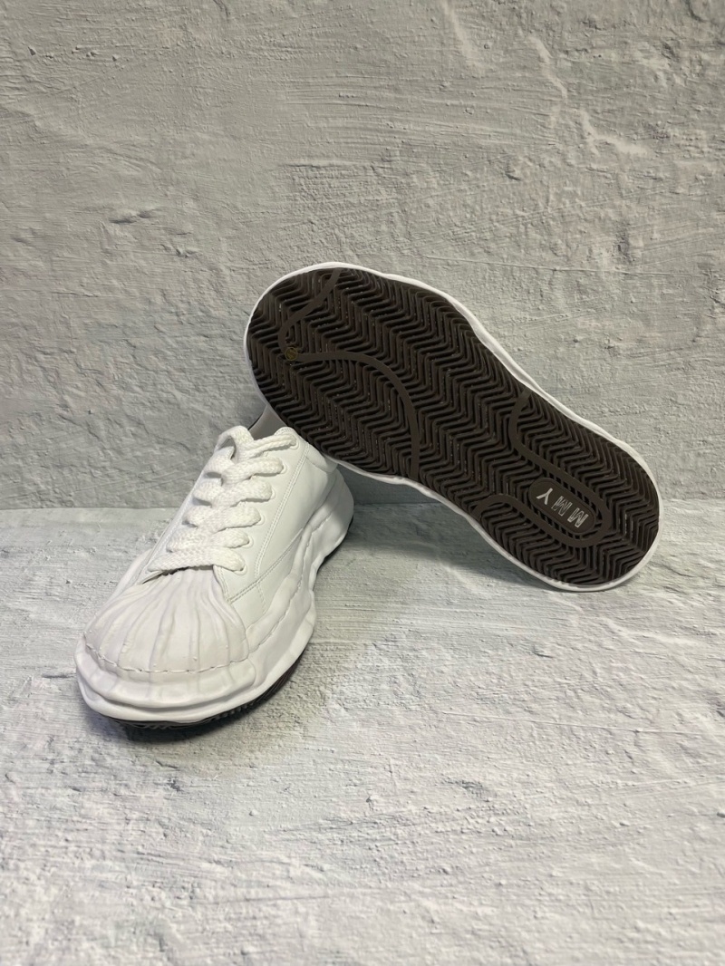 메종 미하라 야스히로 블레이키 OG솔 레더 로우탑 스니커즈 -화이트