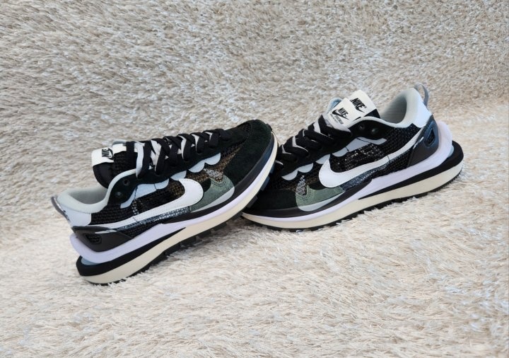 나이키 x 사카이 베이퍼와플 블랙
