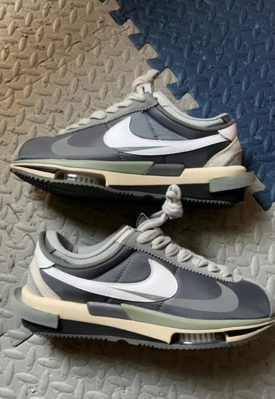 나이키 X 사카이 줌 코르테즈 아이언 그레이