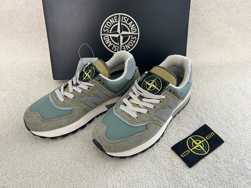 뉴발란스 x 스톤아일랜드 574 스니커즈 레고시그린