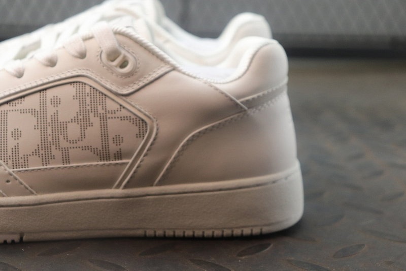 디올 B27 오블리크 로우탑 스니커즈 - 화이트