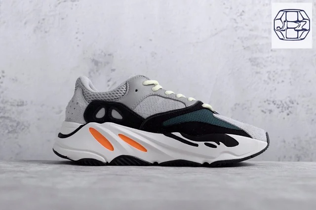 아디다스 이지 부스트 700 웨이브 러너 솔리드 그레이 -해외배송-