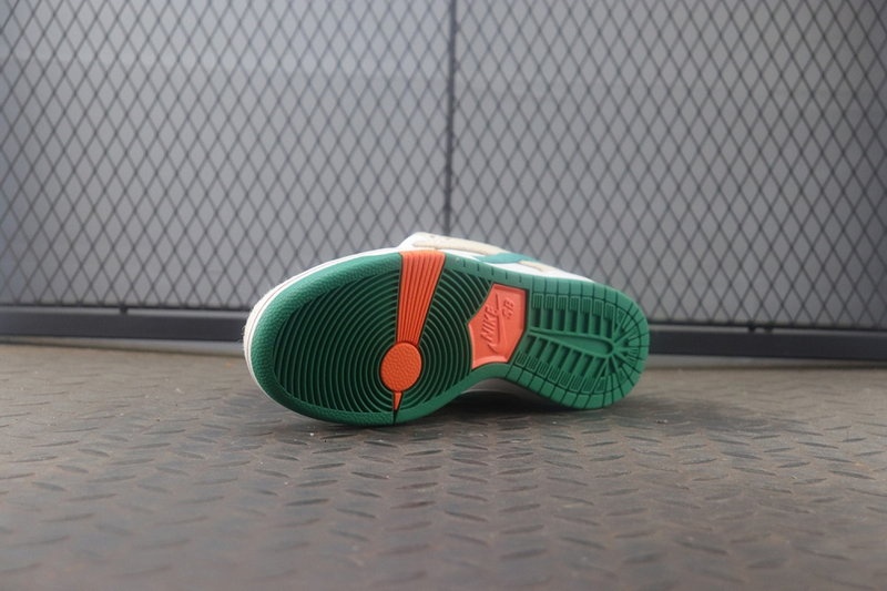 하리토스 x 나이키 SB 덩크 로우 -해외배송-