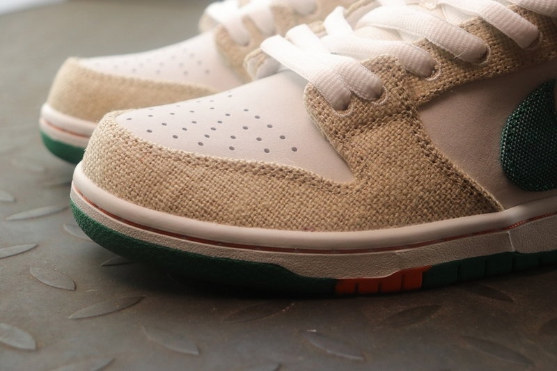 하리토스 x 나이키 SB 덩크 로우 -해외배송-