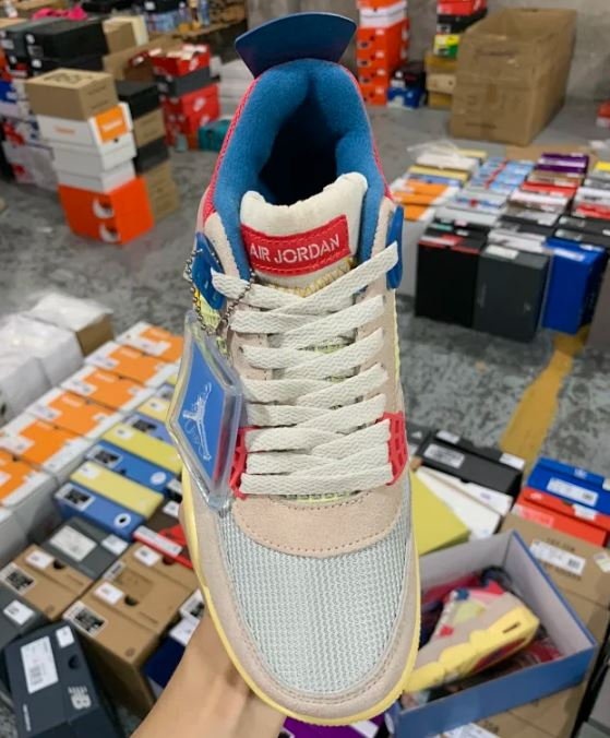 [JORDAN] 조던 4 x 유니온 레트로 구아바 아이스