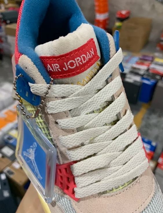 [JORDAN] 조던 4 x 유니온 레트로 구아바 아이스