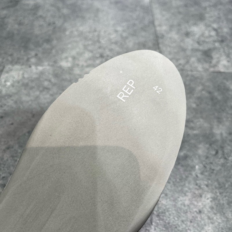 메종 마르지엘라 카프스킨 레플리카 독일군 스니커즈