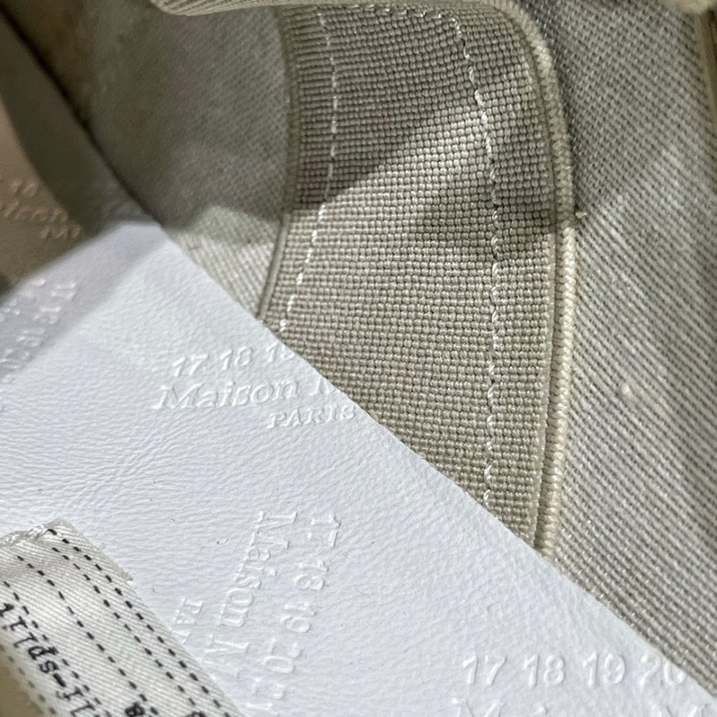 메종 마르지엘라 카프스킨 레플리카 독일군 스니커즈