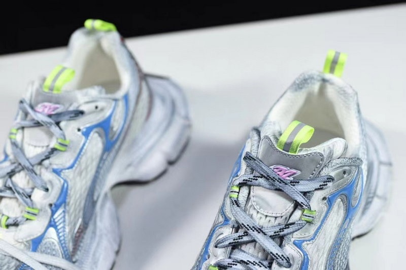 발렌시아가 3XL 스니커즈 화이트 레드 블루 -해외배송-